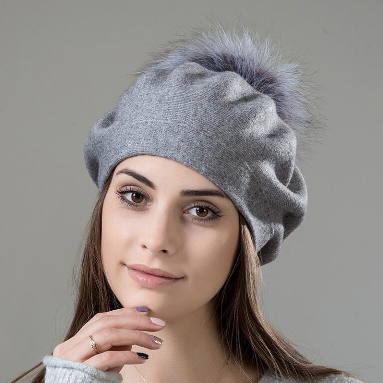 Béret Femme Fait Main En Laine Verte Avec Pompon - Taille Unique - France - Neuf