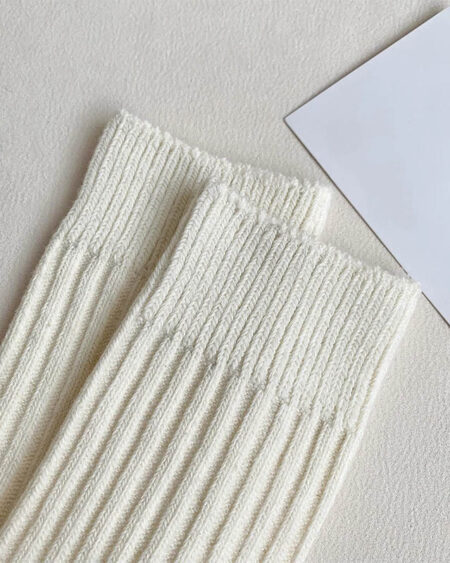 chaussettes hautes femme côtelées blanches