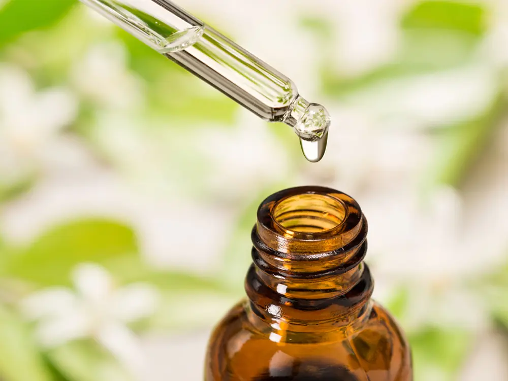 Peut-on appliquer des huiles essentielles sur un coup de soleil ?