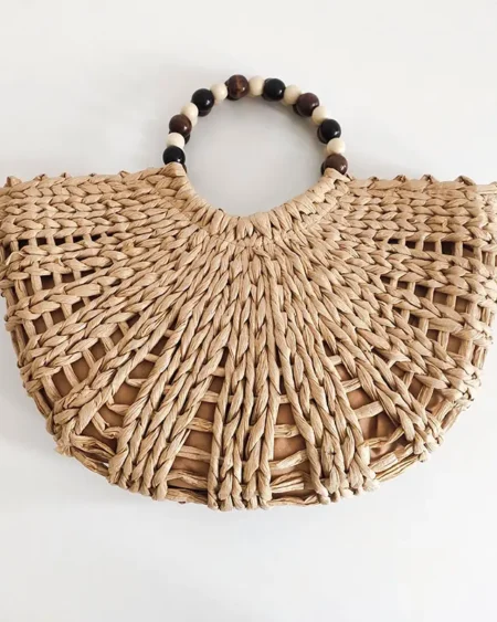 Sac à main Paille Demi-Lune et Poignée Perles en Bois